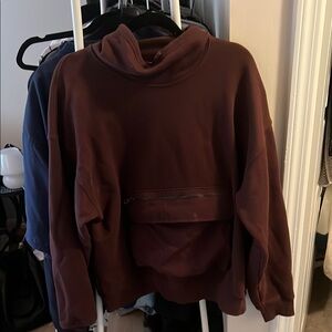 Levi’s Maroon Mock Neck Pullover with Front Pocket- Relaxed Fit